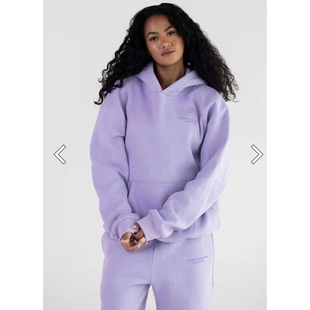 NWT Comfrt Pastel Hoodie Size Small